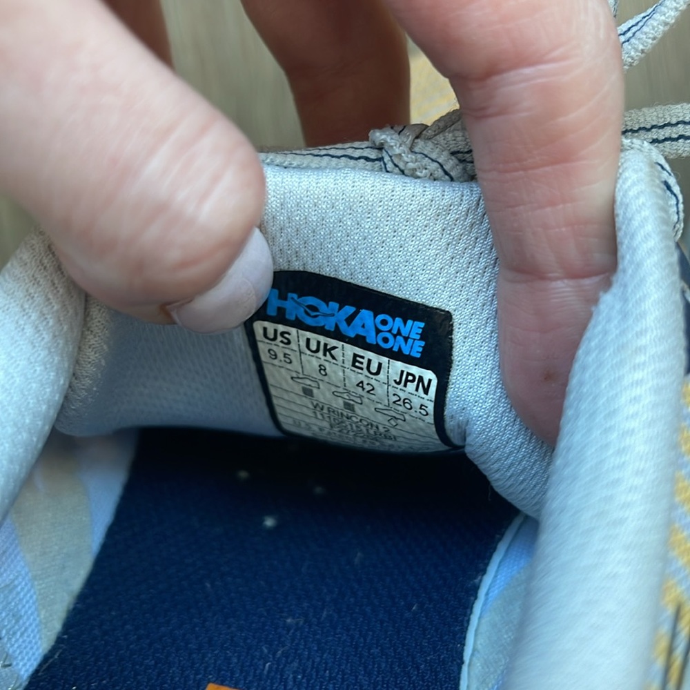 HOKA RINCON SIZE 9.5 - Picture 6 of 6